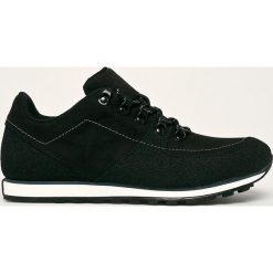 Wojas - Buty. Czarne sneakersy męskie Wojas, z okrągłym noskiem, bez zapięcia. W wyprzedaży za 219,90 zł.