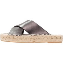 Chodaki damskie: Shoe The Bear THEA Klapki black