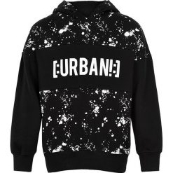 Bluza w kolorze czarnym. Czarne bluzy chłopięce rozpinane MeToo, z nadrukiem, z bawełny. W wyprzedaży za 95,95 zł.