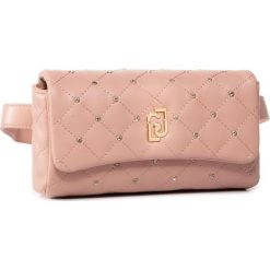 Saszetka nerka LIU JO - Belt Bag AA0213 E0041 Cameo Rose 41310. Różowe nerki damskie Liu Jo, bez wzorów, ze skóry ekologicznej, eleganckie, bez dodatków. W wyprzedaży za 299,00 zł.