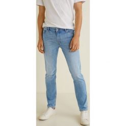 Mango Man - Jeansy Tim5. Niebieskie jeansy męskie Mango Man, z aplikacjami. Za 199,90 zł.