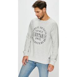 Mustang - Bluza. Szare bluzy męskie Mustang, s, z nadrukiem, z elastanu, z okrągłym kołnierzem, bez rękawów, bez kaptura. W wyprzedaży za 129,90 zł.