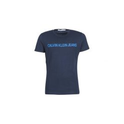 T-shirty z krótkim rękawem Calvin Klein Jeans INSTITUTIONAL LOGO SLIM. Niebieskie t-shirty męskie Calvin Klein Jeans, s, bez wzorów, z jeansu, bez kołnierzyka, krótkie. Za 90,30 zł.