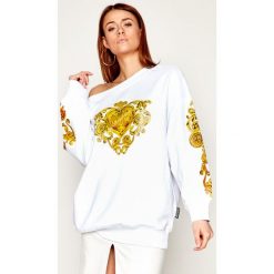 Bluza Versace Jeans Couture B6HVB70E. Czarne bluzy damskie Versace Jeans Couture, m, bez wzorów, z bawełny, bez rękawów, bez kaptura. W wyprzedaży za 1139,00 zł.