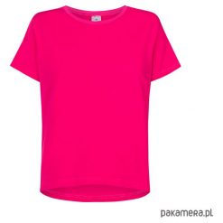 T-shirt basic fuksja. Czerwone t-shirty damskie Pakamera, z nadrukiem, z bawełny. Za 99,00 zł.