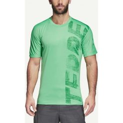 Adidas Performance Koszulka Zielony. Zielone podkoszulki męskie adidas Performance, bez wzorów, z poliesteru, z krótkim rękawem. Za 223,95 zł.