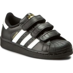 Buty adidas - Superstar Foundation CF C B26071 Cblack/Ftwwht/Cblack. Czarne półbuty chłopięce Adidas, na rzepy. W wyprzedaży za 179,00 zł.