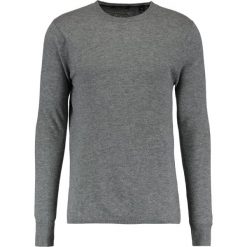 Swetry klasyczne męskie: Scotch & Soda WITH SIDE SLIT DETAILS Sweter charcoal melange