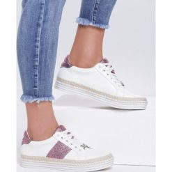 Różowe Trampki Flight Tonight. Różowe espadryle damskie Renee, bez wzorów, bez zapięcia. Za 59,99 zł.
