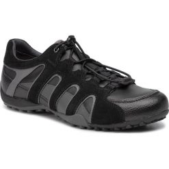 Półbuty GEOX - U Snake A U8407A 022ME C9270 Black/Anthracite. Czarne półbuty męskie Geox, na co dzień, bez wzorów, z zamszu, bez zapięcia. W wyprzedaży za 299,00 zł.