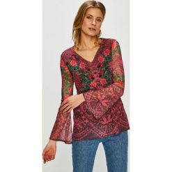 Desigual - Bluzka. Różowe bluzki damskie Desigual, na co dzień, s, bez wzorów, z elastanu, casualowe, bez kołnierzyka, bez rękawów. W wyprzedaży za 219,90 zł.