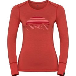 Koszulka sportowa "Alliance" w kolorze czerwonym. Czerwone bluzki sportowe damskie Odlo Women, xs, z nadrukiem, z wełny, z okrągłym kołnierzem, bez rękawów, bez kaptura. W wyprzedaży za 164,95 zł.