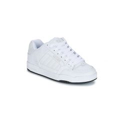 Buty Globe TILT. Białe trampki męskie marki Globe, bez wzorów, bez zapięcia. Za 349,00 zł.