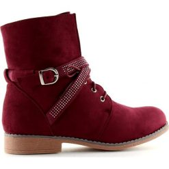 Czerwone Botki Damskie bordowe W305 Wine. Czerwone botki damskie ButyModne, z zamszu, bez obcasa, na płaskiej podeszwie, na sznurówki. W wyprzedaży za 79,00 zł.