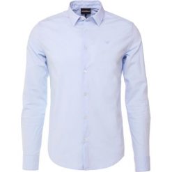Emporio Armani Koszula biznesowa light blue. Szare koszule męskie marki Emporio Armani, l, z bawełny, z kapturem. Za 629,00 zł.