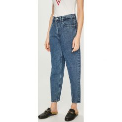 Tommy Jeans - Jeansy. Niebieskie jeansy damskie z wysokim stanem marki Tommy Jeans. Za 539,90 zł.