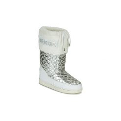 Śniegowce Love Moschino JA2417. Szare kozaki damskie Love Moschino, bez obcasa, bez zapięcia. Za 739,00 zł.