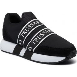 Trampki i Sneakersy Trussardi Jeans. Czarne trampki i tenisówki damskie Trussardi Jeans, bez wzorów, z jeansu, bez zapięcia. Za 590,00 zł.