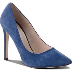 Szpilki SIMPLE - Melania DCG800-R45-4900-5700-0 59. Niebieskie półbuty damskie Simple, bez wzorów, ze skóry, eleganckie, bez obcasa, na obcasie, bez zapięcia. W wyprzedaży za 249,00 zł.