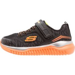 Skechers TURBOSHIFT ULTRAFLECTOR Tenisówki i Trampki black/orange. Czarne trampki chłopięce Skechers, z materiału. Za 179,00 zł.