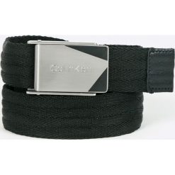 Calvin Klein - Pasek. Czarne paski męskie marki Calvin Klein, w paski, z poliesteru. W wyprzedaży za 159,90 zł.