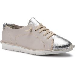 Półbuty LASOCKI - M408 Beige 1. Brązowe półbuty damskie Lasocki, na co dzień, bez wzorów, ze skóry, bez obcasa, na płaskiej podeszwie, bez zapięcia. Za 159,99 zł.