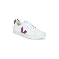 Buty Veja ESPLAR LOGO. Białe trampki i tenisówki damskie marki Veja, bez wzorów, bez zapięcia. Za 439,00 zł.