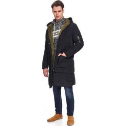Płaszcz oversize pikowany z kapturem. Czarne płaszcze męskie na zimę, s, eleganckie. W wyprzedaży za 149,99 zł.