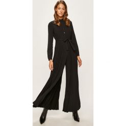 Twinset - Kombinezon. Czarne kombinezony damskie Twinset, na co dzień, s, bez wzorów, z poliesteru, casualowe, bez kołnierzyka, z długim rękawem, długie. Za 1049,00 zł.