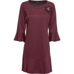 Sukienka z dżerseju, rękawy 3/4 bonprix czerwony klonowy - czarny w kratę. Czerwone sukienki damskie bonprix, bez wzorów, z dżerseju, eleganckie, bez kołnierzyka, bez rękawów. Za 69,99 zł.