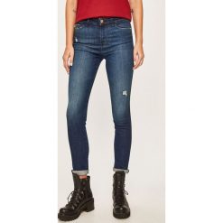 Love Moschino - Jeansy. Niebieskie jeansy damskie Love Moschino, s, z podwyższonym stanem. W wyprzedaży za 799,90 zł.