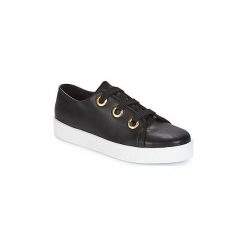Buty André SPIKE. Czarne trampki i tenisówki damskie marki Andre, bez wzorów, bez zapięcia. Za 207,20 zł.