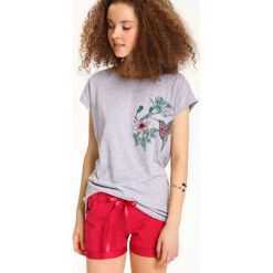 T-SHIRT KRÓTKI RĘKAW DAMSKI. Szare t-shirty damskie TROLL, xl, z nadrukiem, z jeansu, bez kołnierzyka. W wyprzedaży za 14,99 zł.