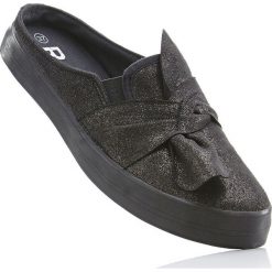 Klapki bonprix czarny brokatowy. Czarne klapki damskie bonprix, bez wzorów, bez obcasa. Za 74,99 zł.