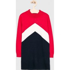 Tommy Hilfiger - Sukienka dziecięca 110-176 cm. Czerwone sukienki dziewczęce TOMMY HILFIGER, bez wzorów, z poliesteru, casualowe, z długim rękawem, długie, mini, proste. W wyprzedaży za 179,90 zł.