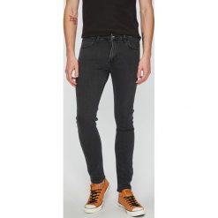 Lee - Jeansy Malone. Szare jeansy męskie marki Lee, z elastanu. W wyprzedaży za 239,90 zł.