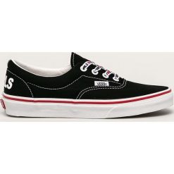 Vans - Tenisówki. Czarne trampki i tenisówki damskie Vans, bez wzorów, z gumy, na sznurówki. W wyprzedaży za 269,90 zł.