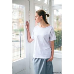 NATURE WHITE Oversize t-shirt. Szare t-shirty damskie marki Natec, z poliesteru. Za 99,00 zł.