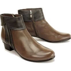 PIAZZA 962266-8 beige, botki damskie. Brązowe botki damskie Piazza, z polaru, na niskim obcasie, na obcasie, na zamek. Za 439,90 zł.