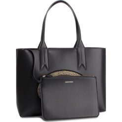 Torebka EMPORIO ARMANI - Y3D081 YGE1X 88441 Black/Gold. Czarne torebki klasyczne damskie Emporio Armani, z aplikacjami, ze skóry ekologicznej, klasyczne, zdobione, bez dodatków. W wyprzedaży za 519,00 zł.