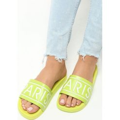 Limonkowe Klapki Paris Look. Szare klapki damskie marki vices, w paski, bez obcasa, na płaskiej podeszwie. Za 19,99 zł.