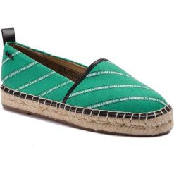 Espadryle KARL LAGERFELD - KL80107 Green Canvas W/Black. Zielone espadryle damskie KARL LAGERFELD, bez wzorów, ze skóry, bez obcasa, na płaskiej podeszwie. W wyprzedaży za 369,00 zł.