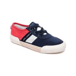 Tenisówki w kolorze czerwono-granatowym. Czerwone trampki chłopięce Melissa, Pepe Jeans, bez wzorów, z materiału, na sznurówki. W wyprzedaży za 109,95 zł.
