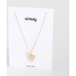 Naszyjnik z zawieszką serce - Beżowy. Brązowe naszyjniki damskie marki Sinsay. Za 9,99 zł.