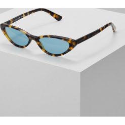 VOGUE Eyewear GIGI HADID Okulary przeciwsłoneczne brown yellow tortoise. Pomarańczowe okulary przeciwsłoneczne damskie marki VOGUE Eyewear. Za 579,00 zł.