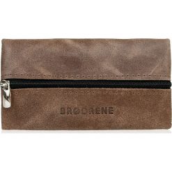 Skórzane etui na klucze BRODRENE K02 jasnobrązowe - j. brązowy. Pomarańczowe etui męskie Brødrene, ze skóry. Za 29,99 zł.