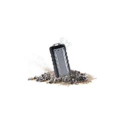 Ładowarka przenośna OnPower 310 - 5200mAh. Czarne plecaki męskie FORCLAZ, bez wzorów. Za 99,99 zł.