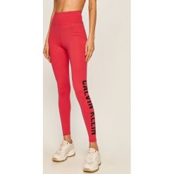 Calvin Klein Performance - Legginsy. Spodnie damskie Calvin Klein Performance, s, z nadrukiem, z elastanu. Za 199,90 zł.