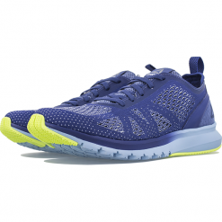 Reebok Print Smooth Clip Ultraknit BS5135. Sneakersy damskie Reebok, z materiału. W wyprzedaży za 229,99 zł.
