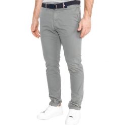 Tommy Hilfiger Denton Spodnie Szary. Szare spodnie męskie TOMMY HILFIGER, w paski, z elastanu. Za 567,95 zł.